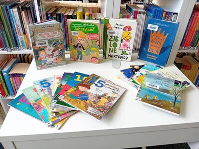 biblioteka_maj_12.jpg[small]