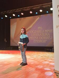 oczaruj_mnie_literatura_pelna_dobrej_energii_2.jpg[small]