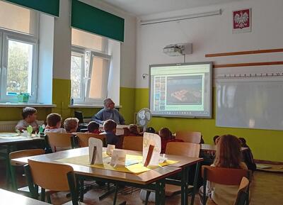 zajecia_czytelnicze_w_3b_5.jpg[small]