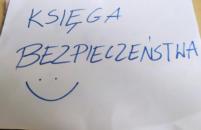 ksiega_bezpieczenstwa_1.png[small]