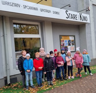 kino_2mjpg [308x300]