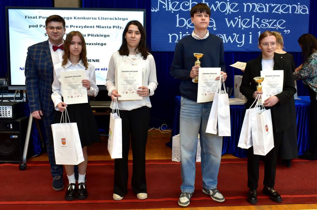 Tutaj powinien być opis