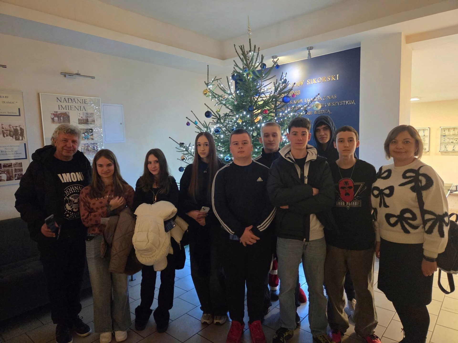 Tutaj powinien być opis