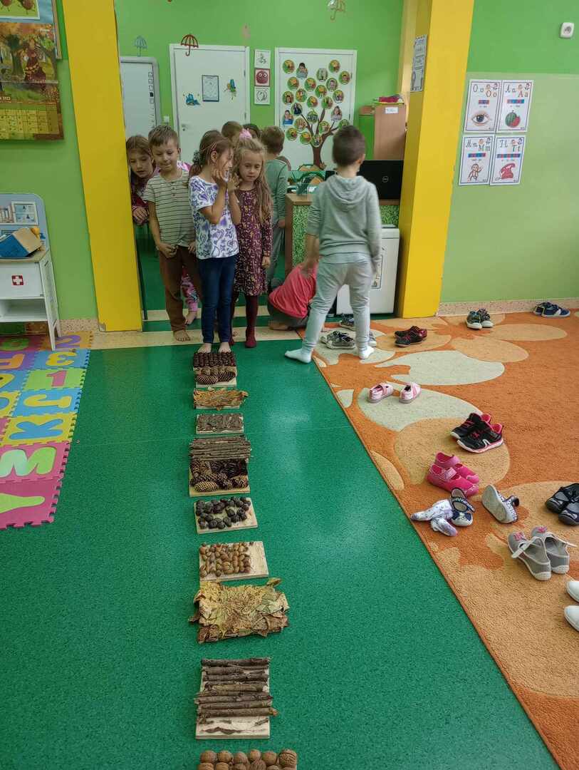 394353753_879687539830893_8081112112424356204_n.jpg [1536x2040]