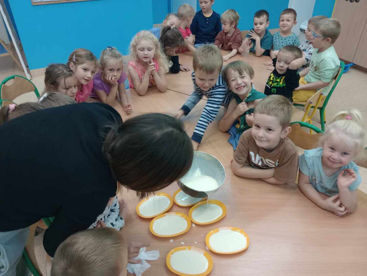 395394092_1377020499518515_3604449316822247850_n.jpg [2040x1536]