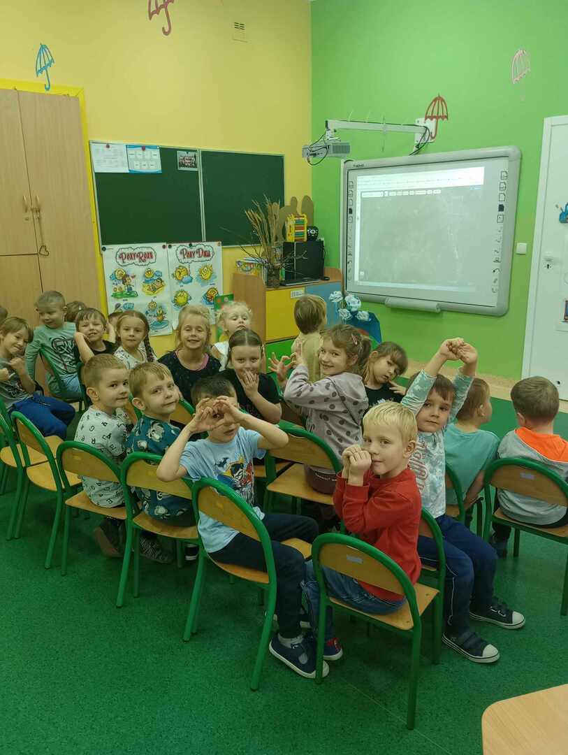 368582534_1628418127687545_6163523436001187077_n.jpg [1536x2040]