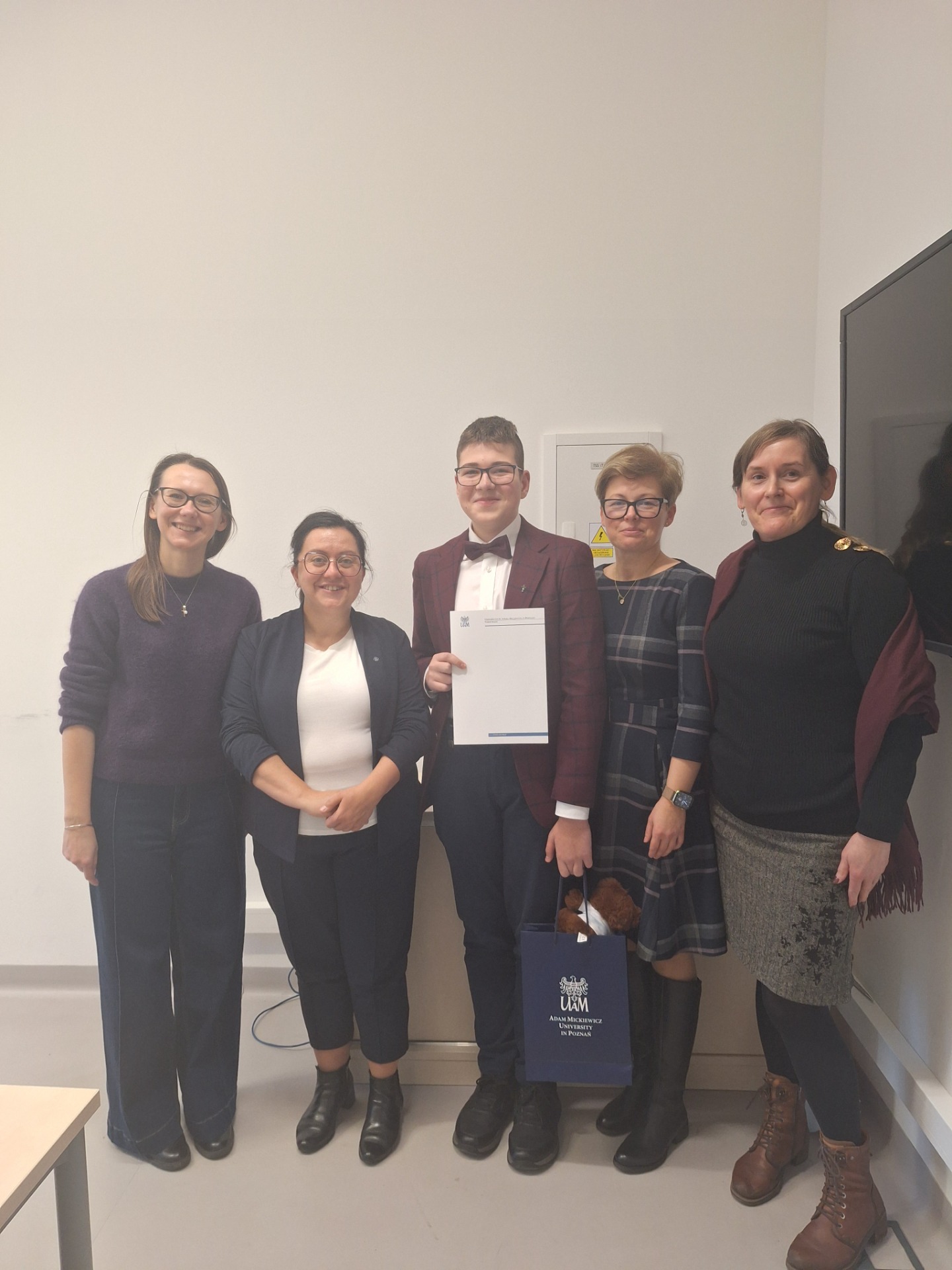 Tutaj powinien być opis obrazka